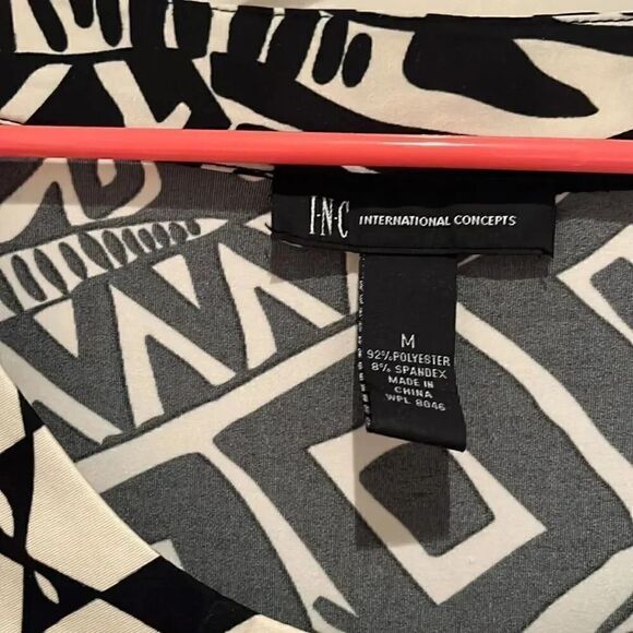 Exotic looking dress by I NC. Size M - Picture 2 of 3